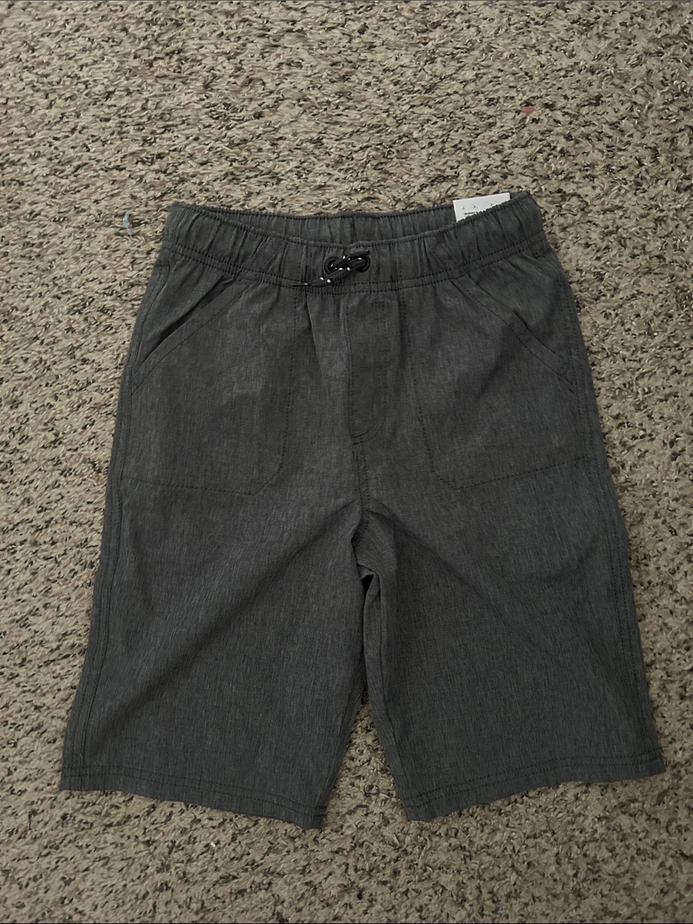 Boys size 8 NWT Jumping Beans Woven Tech shorts in Gunny Gray